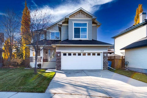 Photo of 249 West Lakeview Place Pl, Chestermere, AB T1X 1K4 (MLS # A2354258)