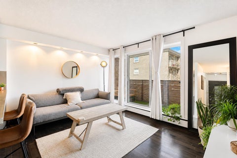 Photo of 1904 10 Street SW #406, Calgary, AB T2T 3G1 (MLS # A2342532)