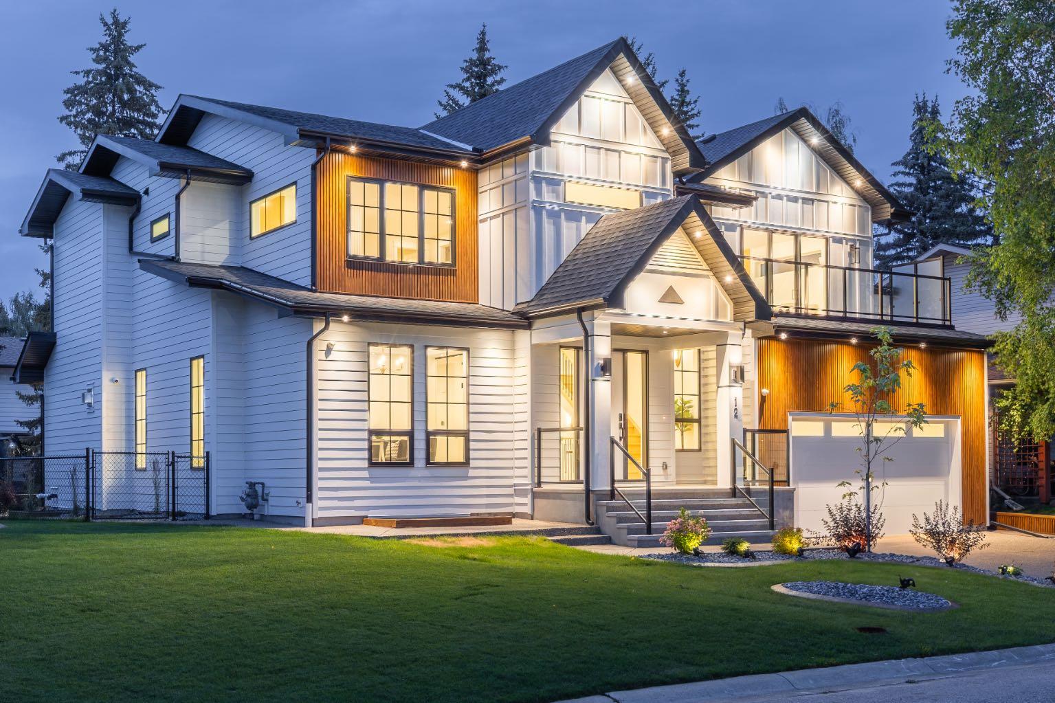 12 Vardana Place NW