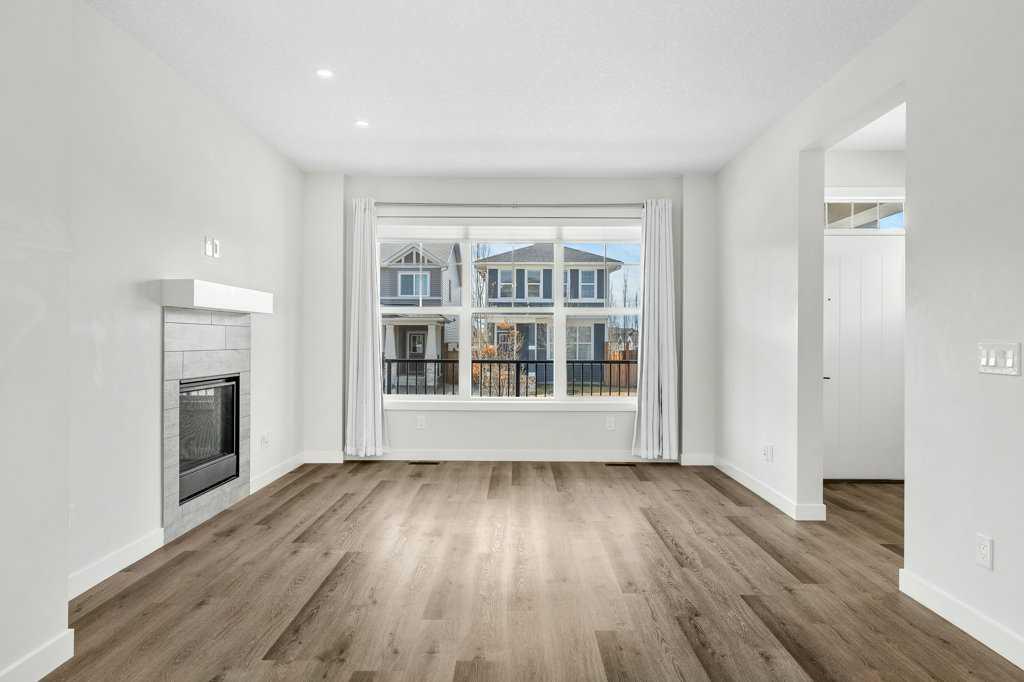 8 Bergamot Street