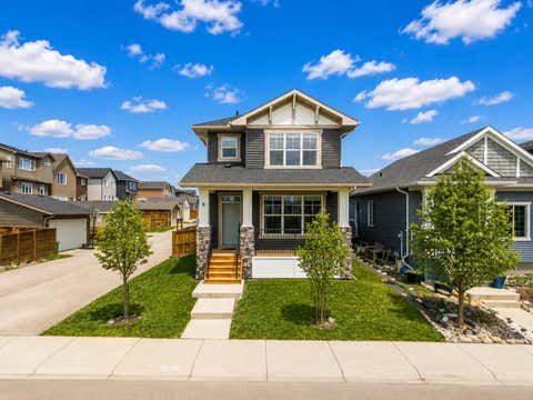Photo of 8 Bergamot Street, Okotoks, AB T1S 5R9 (MLS # A2308429)
