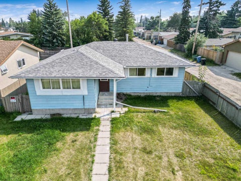 Photo of 211 Forest Way SE, Calgary, AB T2A 5B5 (MLS # A2333154)