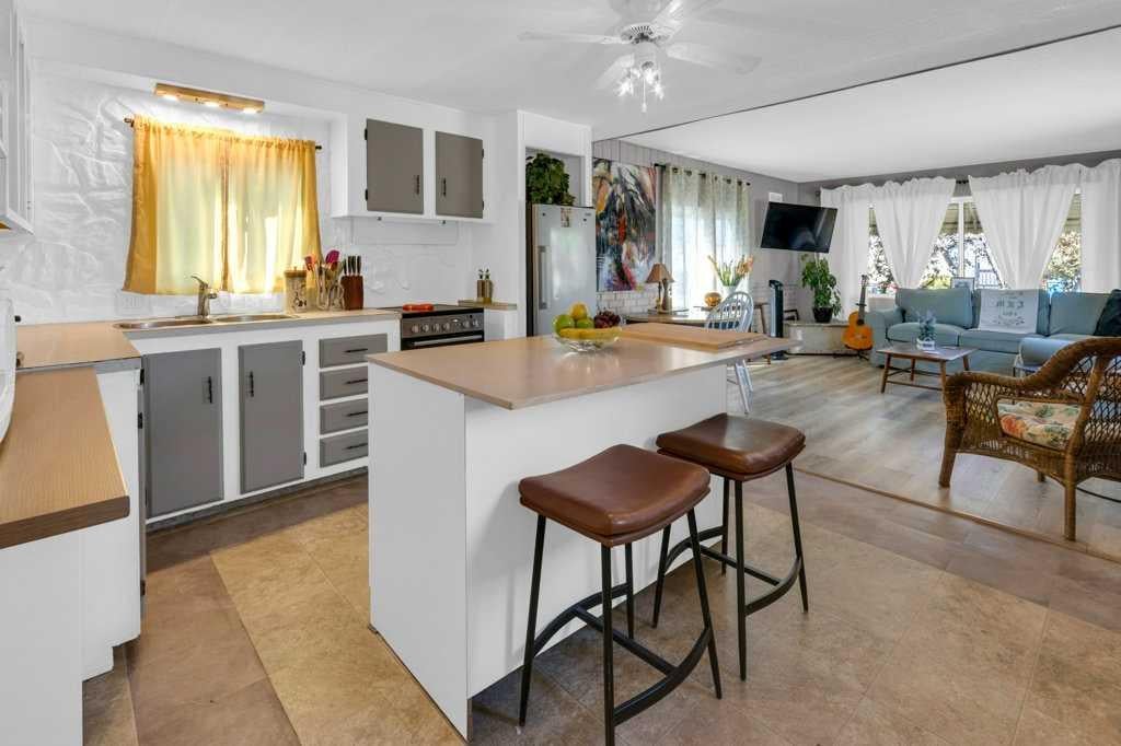 99 Arbour Lake Road 110