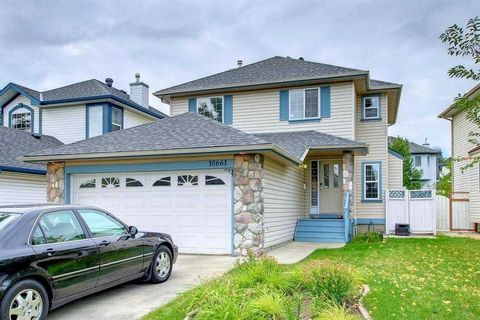 10661 Hidden Valley Drive NW Calgary AB T3A 5V3