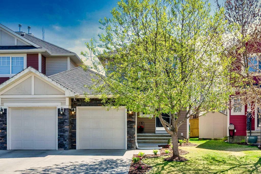 Photo of 30 Cranwell Common SE, Calgary, AB T3M 0J4 (MLS # A2303925)