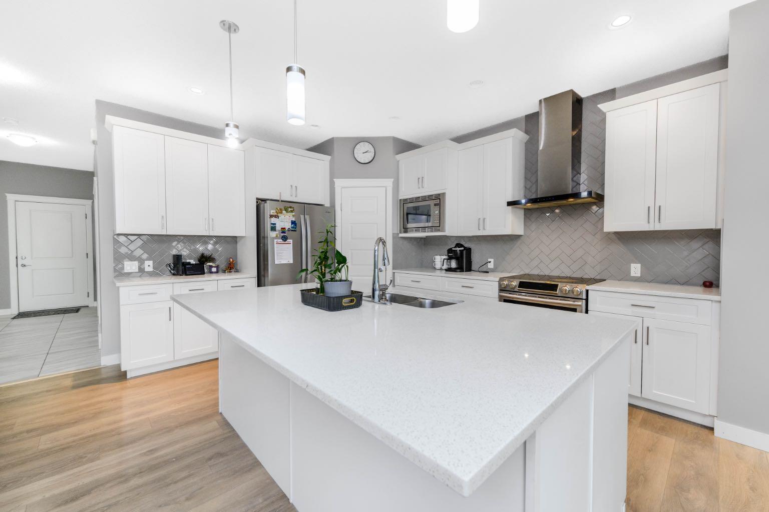 124 Corner Meadows Park NE