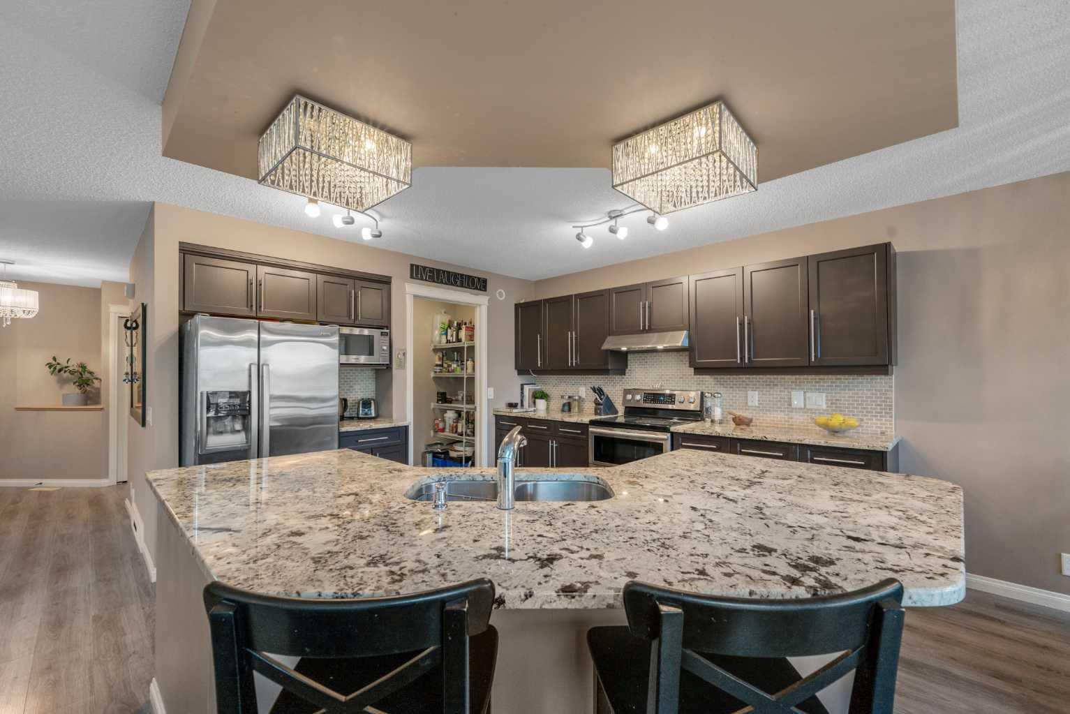 94 Tuscany Vista Road NW