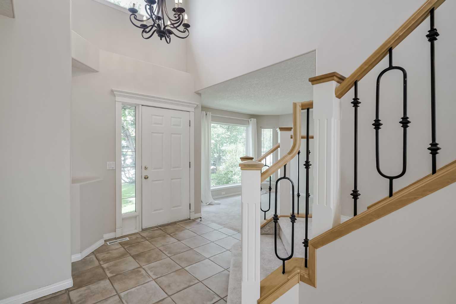 57 Royal Crest Terrace NW