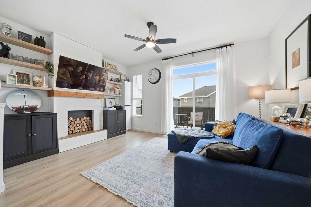 Photo of 93 Walgrove Common SE, Calgary, AB T2X 4C2 (MLS # A2282917)