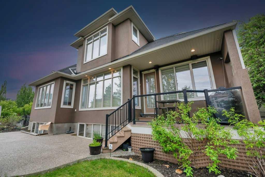 377 Evergreen Circle SW