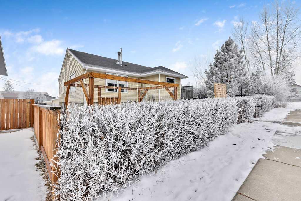 411 Mountain View Place