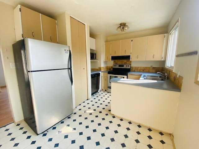 441 SWITZER Drive 20