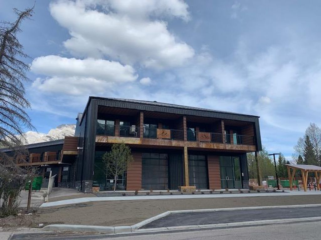 Photo of 1 Industrial Place NE #109B, Canmore, AB T1W 1Y1 (MLS # A2014926)