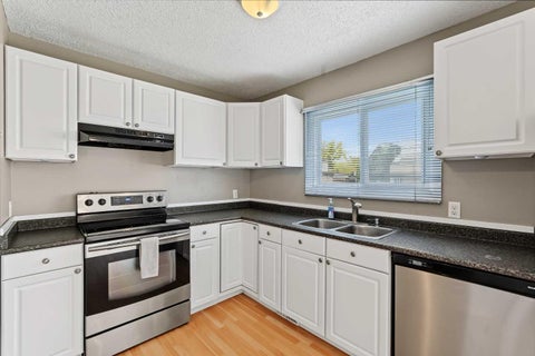 Photo of 1215 137 Avenue SE, Calgary, AB T2J 6N3 (MLS # A2349241)