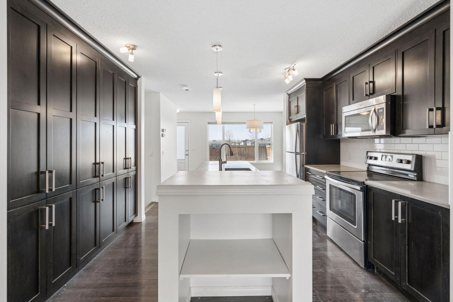 378 Cranford Park SE