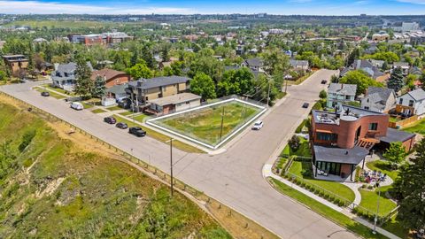 Photo of 1222 Salisbury Avenue SE, Calgary, AB T2G 4J9 (MLS # A2277937)