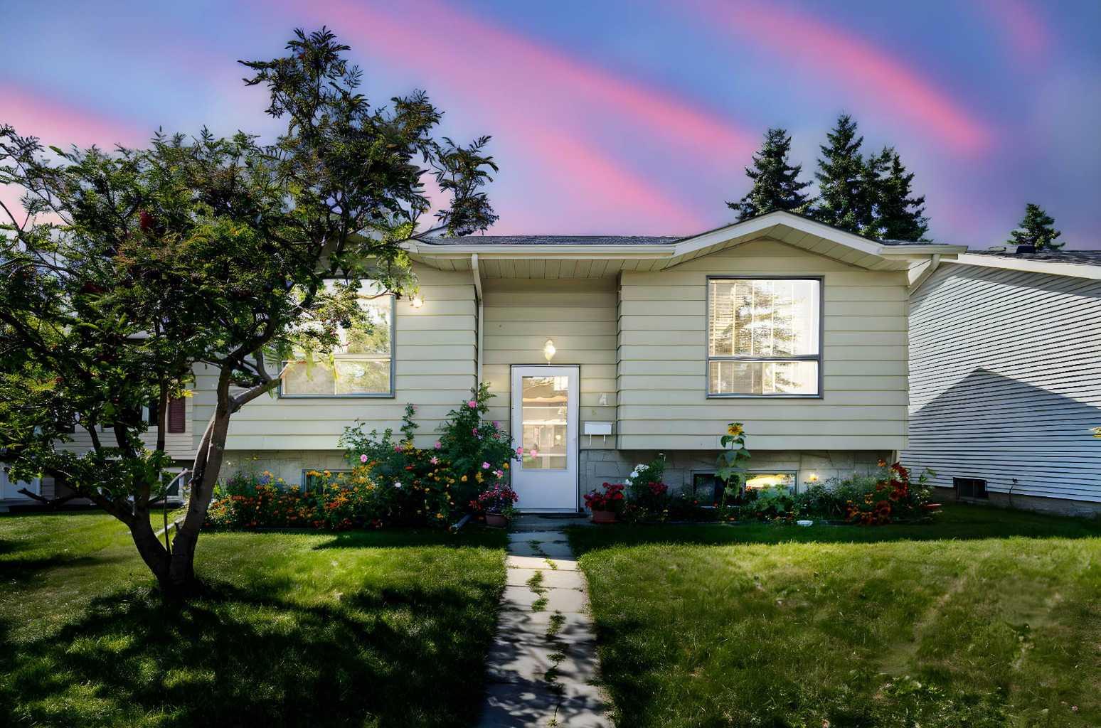 84 Fallswater Road NE