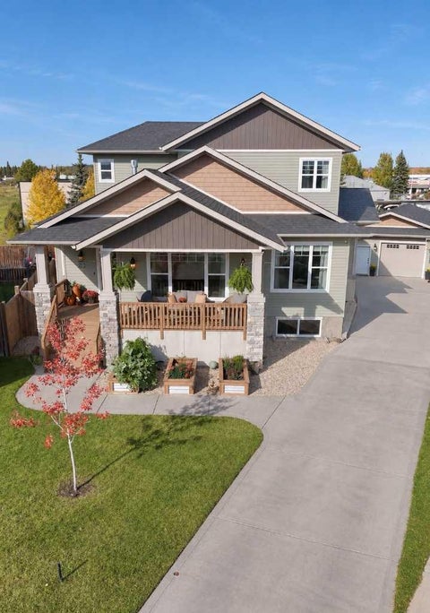 Photo of 17 Hammond Close, Sylvan Lake, AB T4S 0C7 (MLS # A2347435)