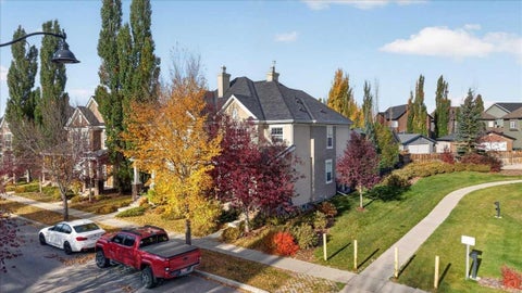 Photo of 6 Prestwick Estate Gate SE, Calgary, AB T2Z 4B6 (MLS # A2351643)