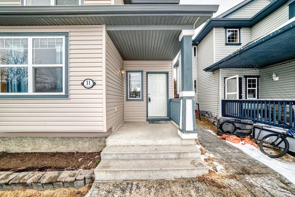 Photo of 11 Coventry Link NE, Calgary, AB T3K 5H6 (MLS # A2299576)