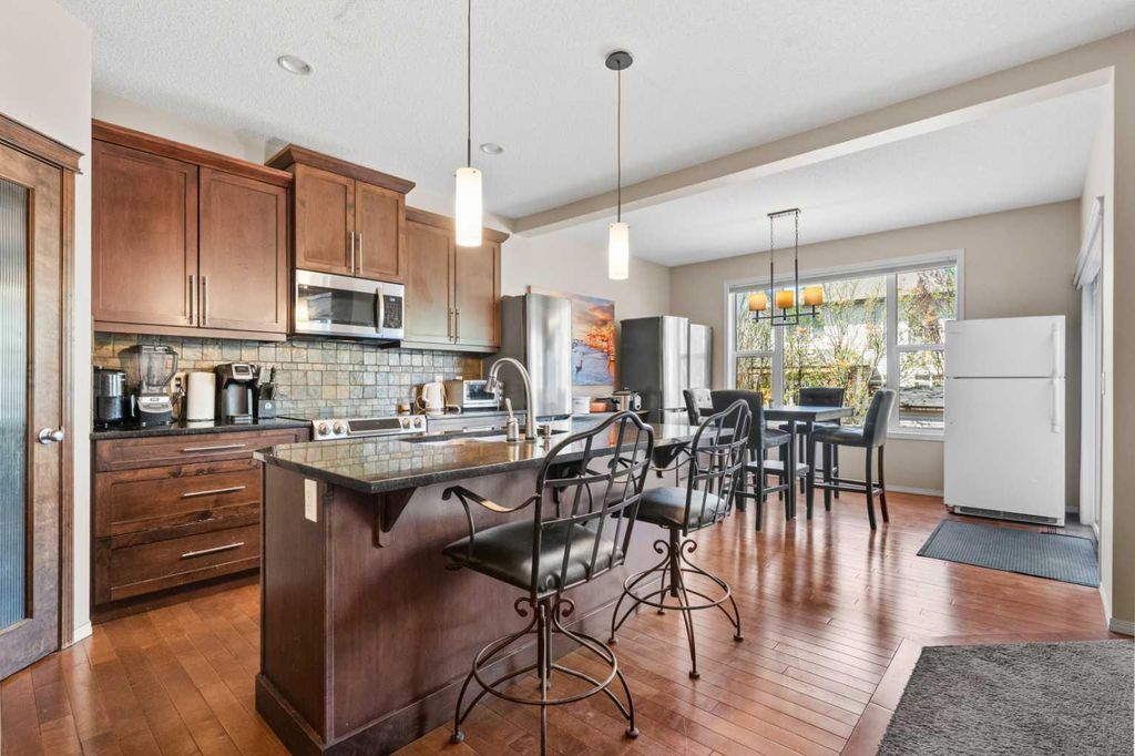Photo of 16 Cranarch Grove SE, Calgary, AB T3M 0V5 (MLS # A2303995)