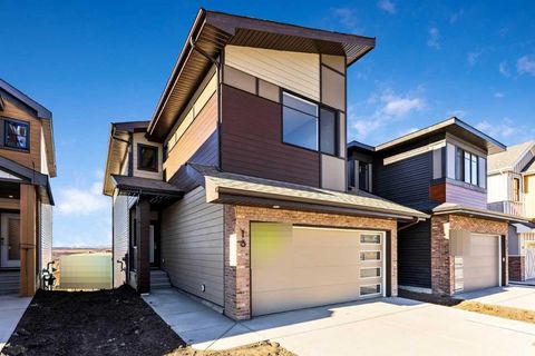 16 Heritage Link Cochrane AB T4C 2J8