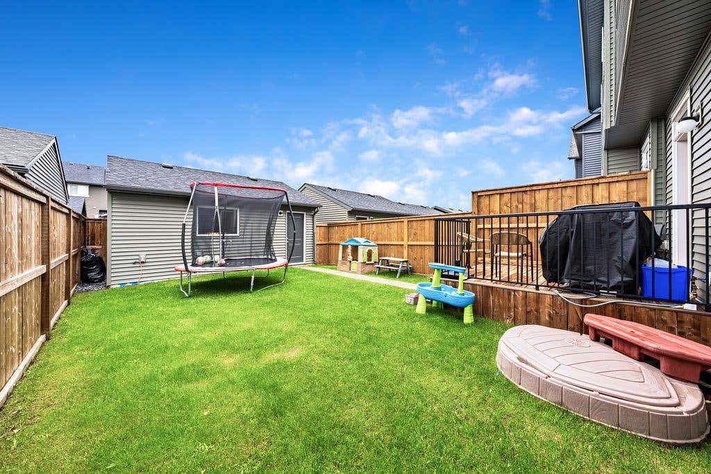 Photo of 163 Highview Gate SE, Airdrie, AB T4A 3L6 (MLS # A2321006)