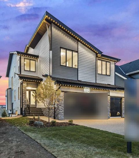 112 South Shore View Chestermere AB T1X 2R9