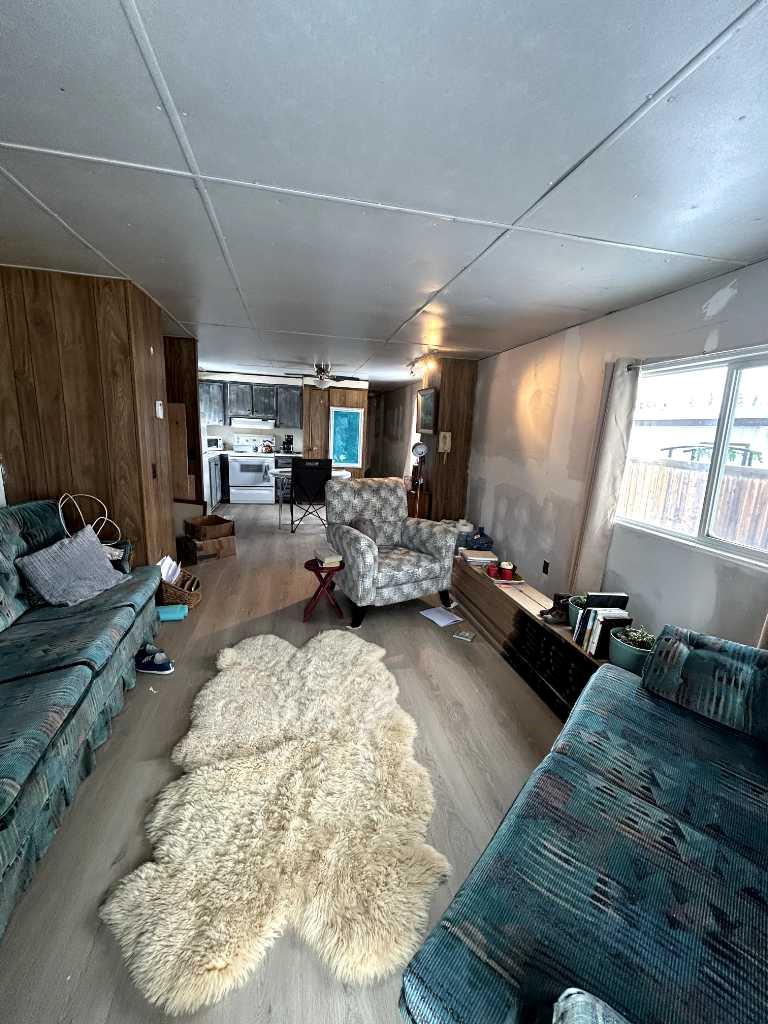 5050 43 A street Street