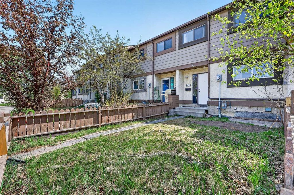 Photo of 5615 1 Avenue SE, Calgary, AB T2A 5Z6 (MLS # A2311564)