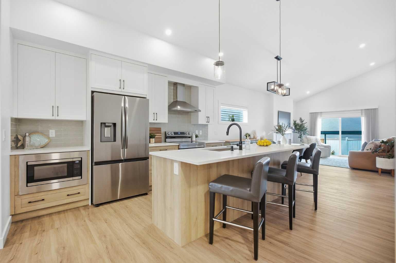 13 Bayview Mews SW