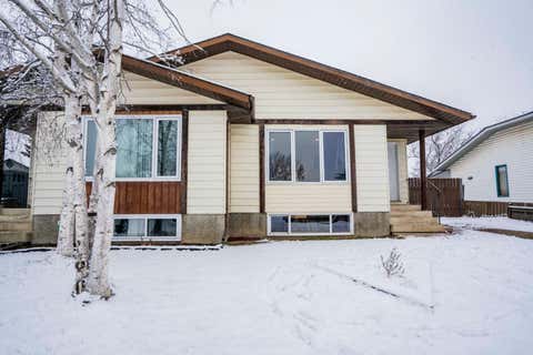 Photo of 7101 93 Street, Grande Prairie, AB T8V 6H4 (MLS # A2325093)
