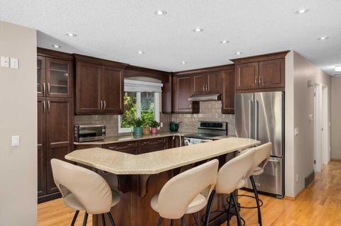 Photo of 2708 48 Street NE, Calgary, AB T1Y 1H1 (MLS # A2321700)