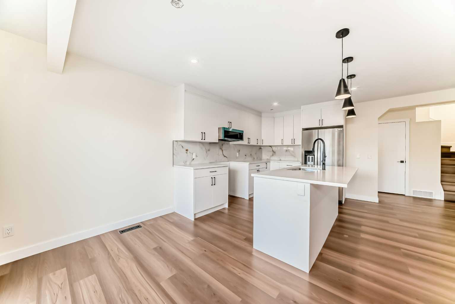 936 Cranston Drive SE