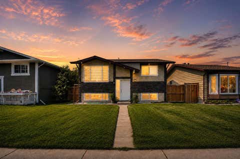 Photo of 115 Abingdon Crescent NE, Calgary, AB T2A 6W8 (MLS # A2334535)