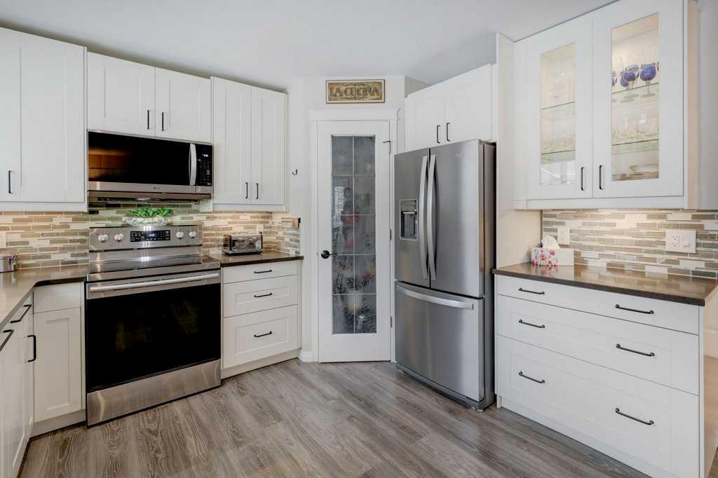 2033 Sagewood Point SW