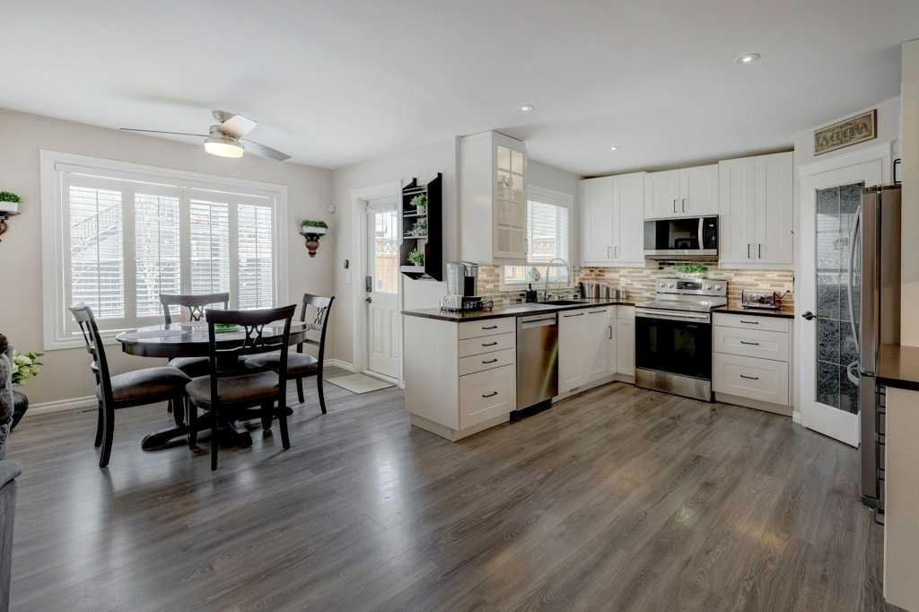 2033 Sagewood Point SW