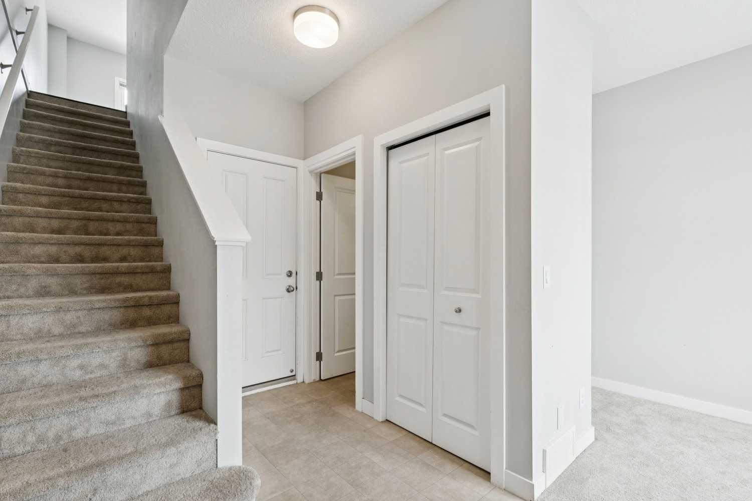 2506 Jumping Pound Common