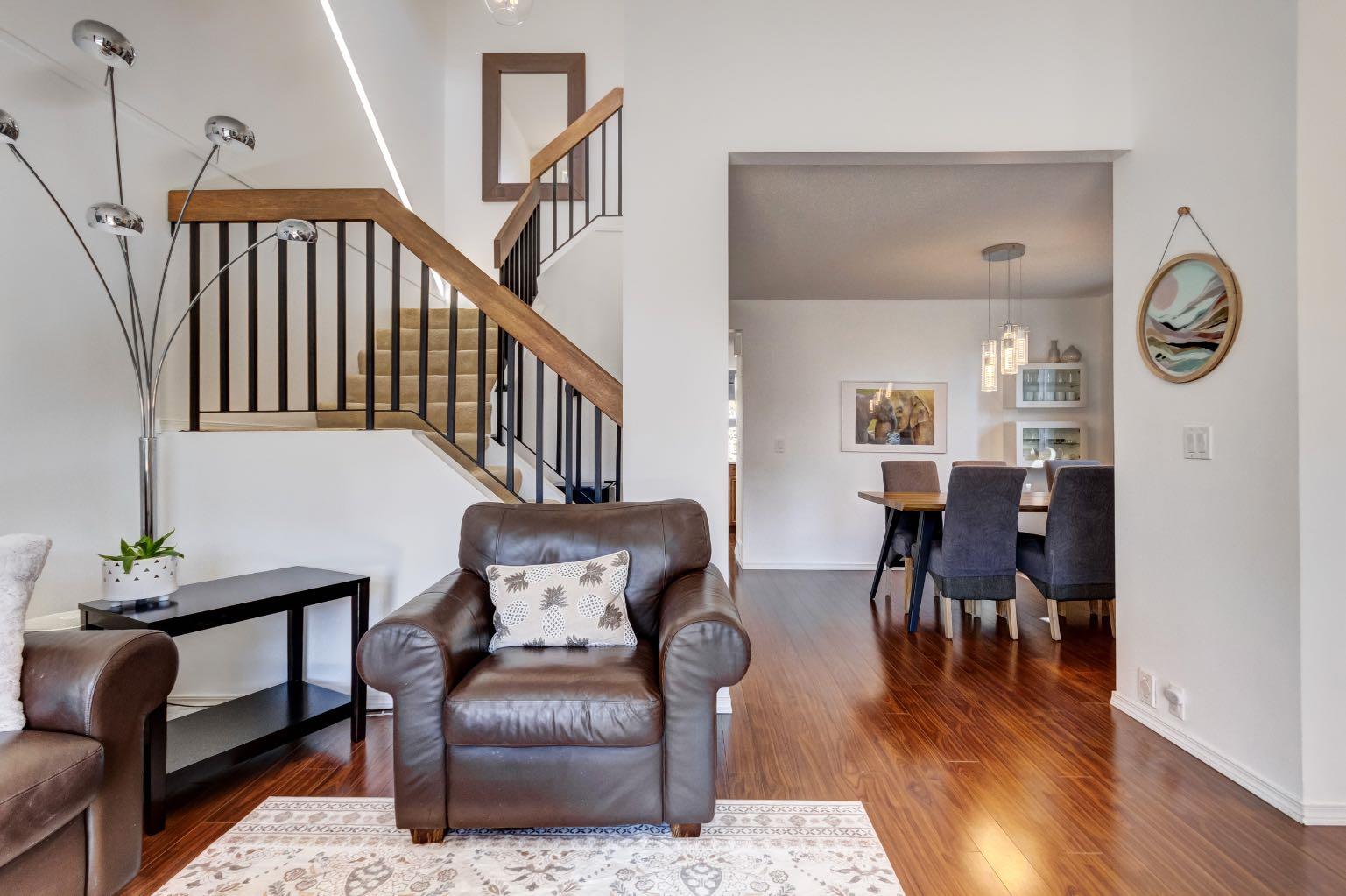 235 Strathearn Crescent SW