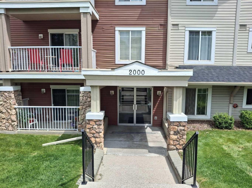 Photo of 70 Panamount Drive NW #2201, Calgary, AB T3K 5Z1 (MLS # A2322894)