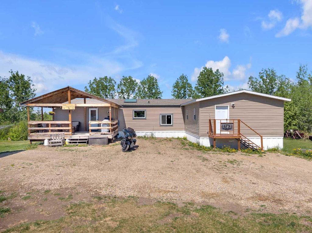 Photo of 410002 Range Road 5-0, Rural Clearwater County, AB T0M 1H0 (MLS # A2315863)