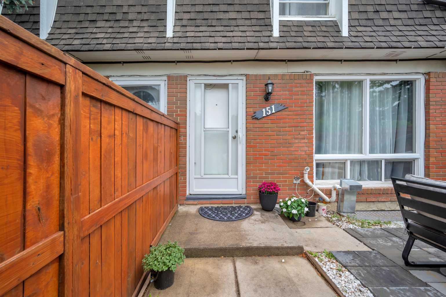 330 Canterbury Drive SW 151