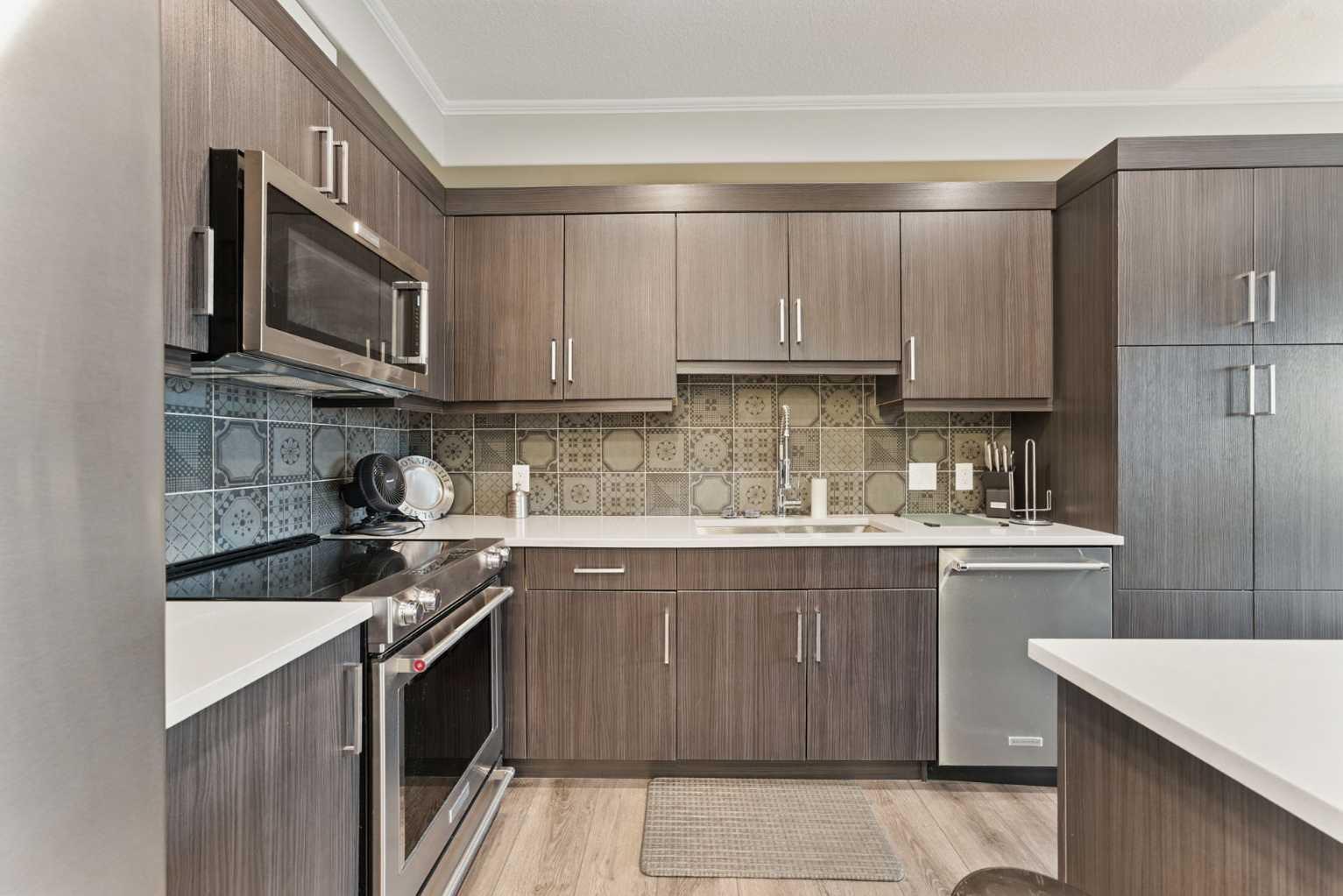 80 Greenbriar Place NW 1312