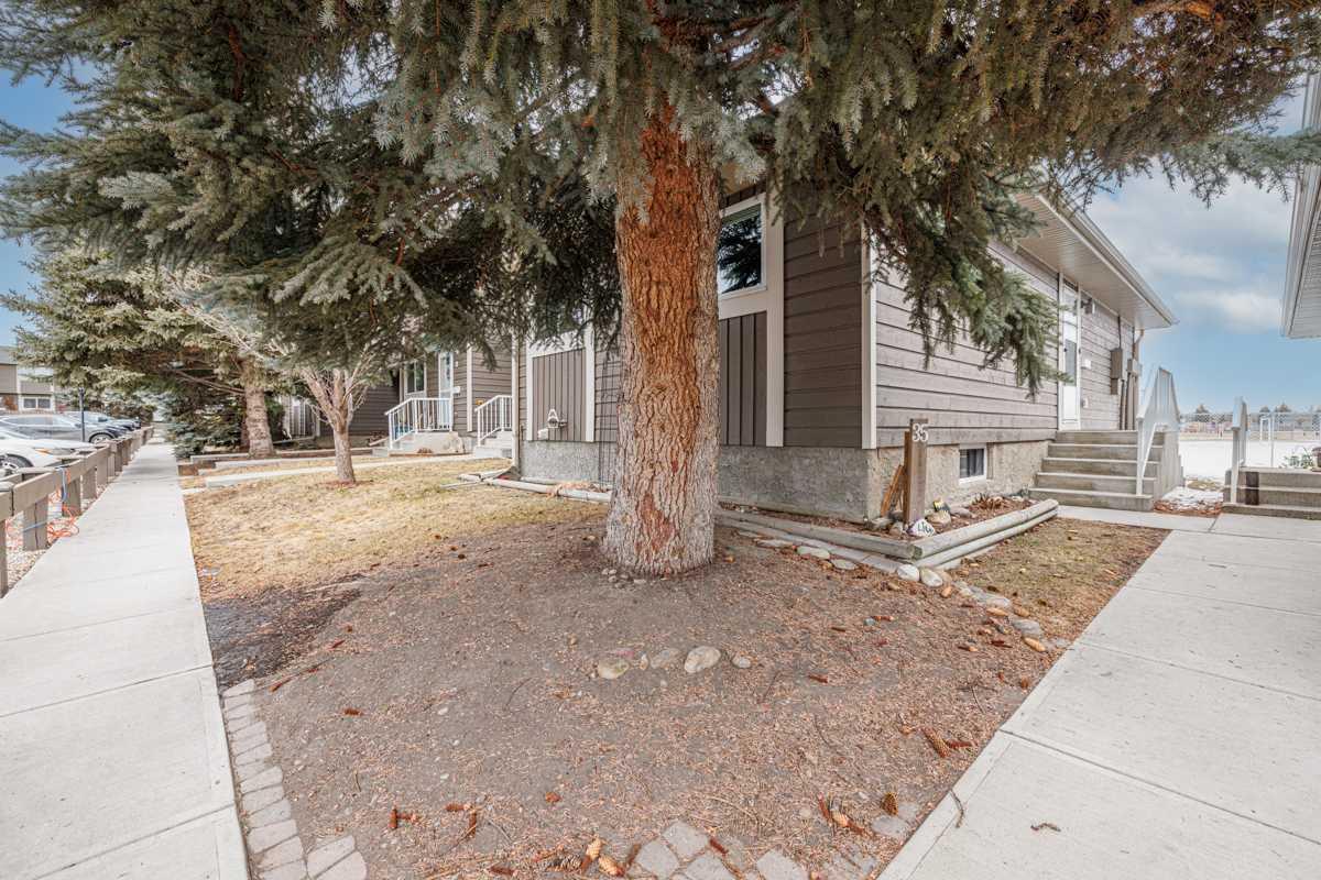 14736 Deerfield Drive SE 35