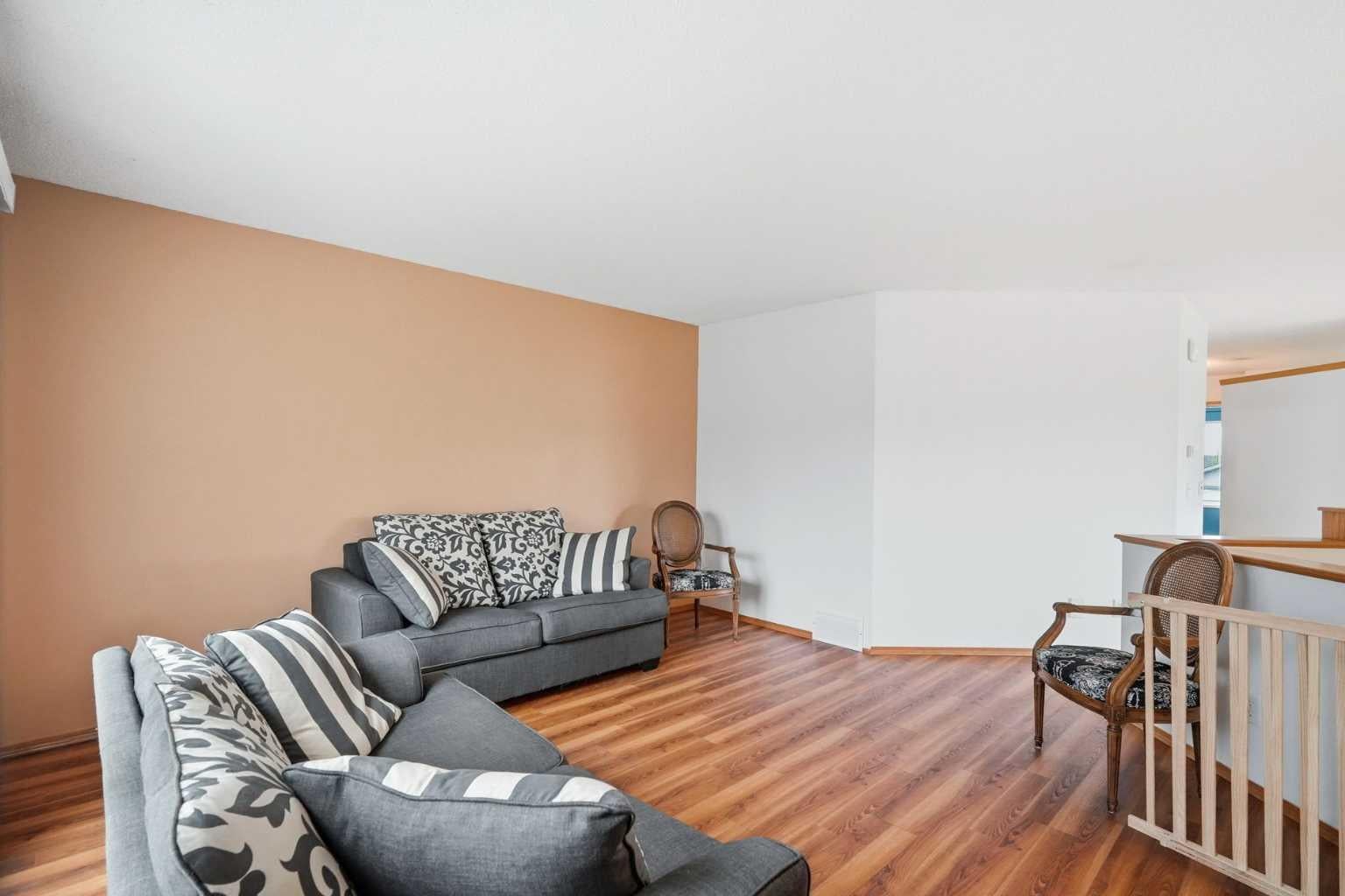 324 Mt Aberdeen Close SE