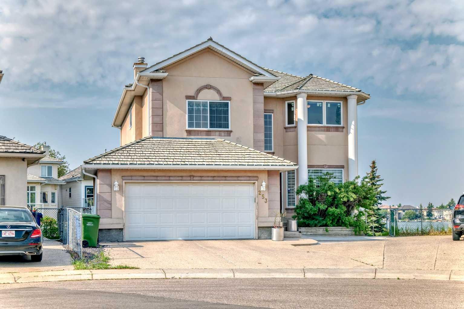 253 Coral Shores Cape NE