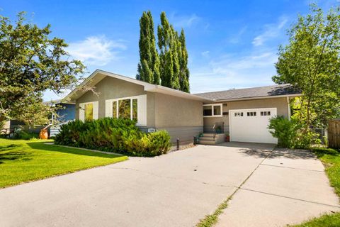 Tiny photo for 7220 Farrell Road SE, Calgary, AB T2H 0T6 (MLS # A2327619)