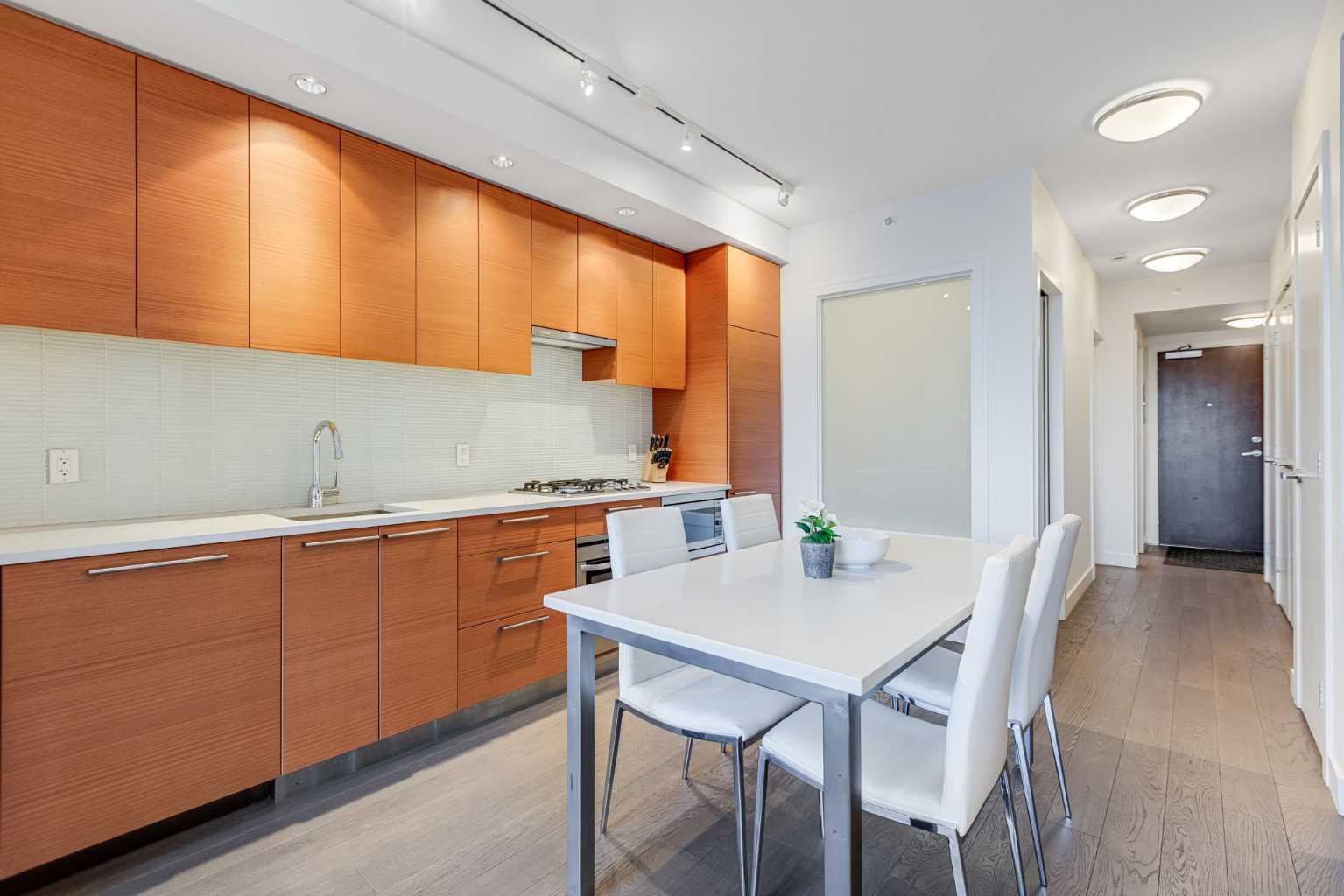 222 Riverfront Avenue SW 235