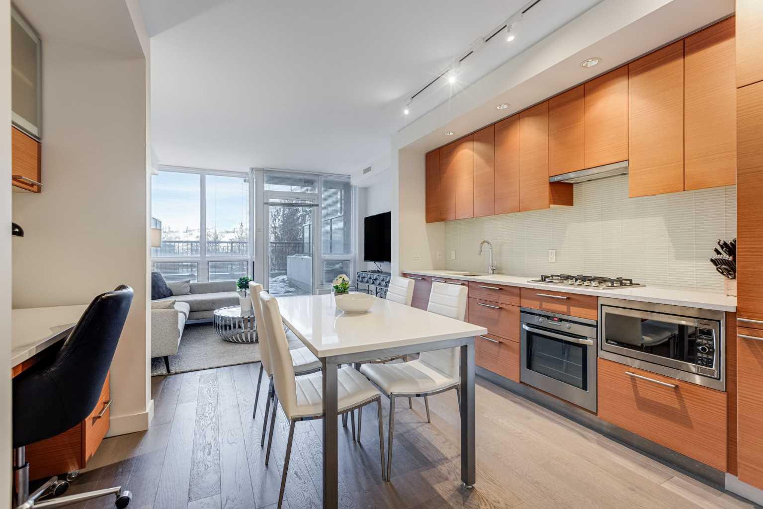 222 Riverfront Avenue SW 235