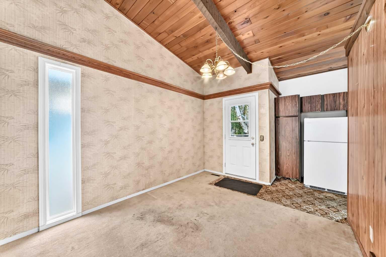 2652 Oakmoor Drive SW